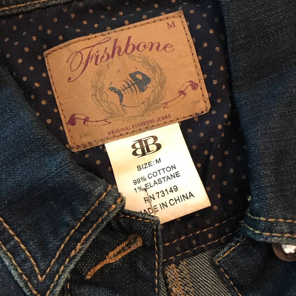Jean jacket - Picture 2 of 6